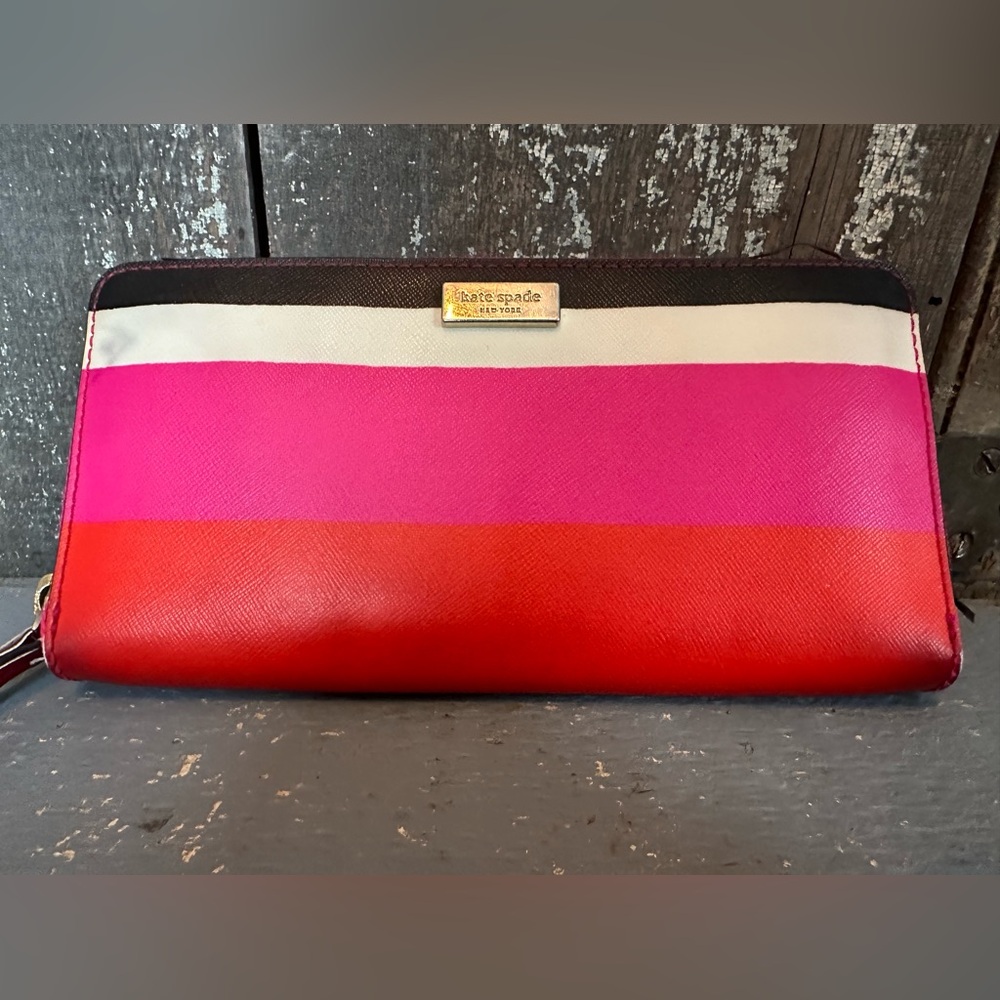 Kate Spade Laurel Way Bonita Stripe Neda Wallet